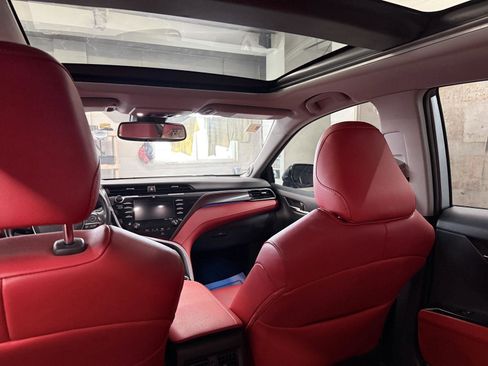 Used 2019 Toyota Camry XSE w/ Navigation Package image 17