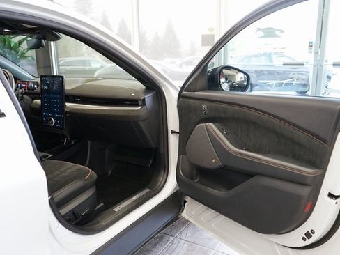 Used 2022 Ford Mustang Mach-E GT image 45