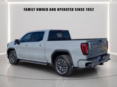 Used 2025 GMC Sierra 1500 Denali Ultimate AWD/4WD image 4