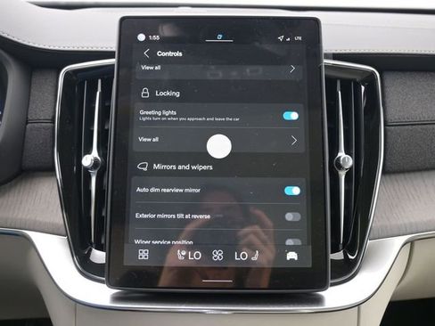 New 2026 Volvo XC90 B6 Ultra w/ Protection Package Premier image 18