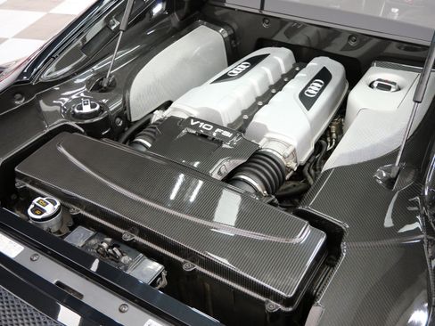Used 2011 Audi R8 V10 AWD/4WD image 50
