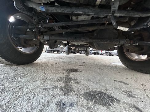 Used 2015 Ford F350 Lariat w/ Lariat Interior Package image 30