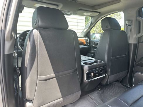 Used 2024 GMC Sierra 1500 Denali AWD/4WD image 16
