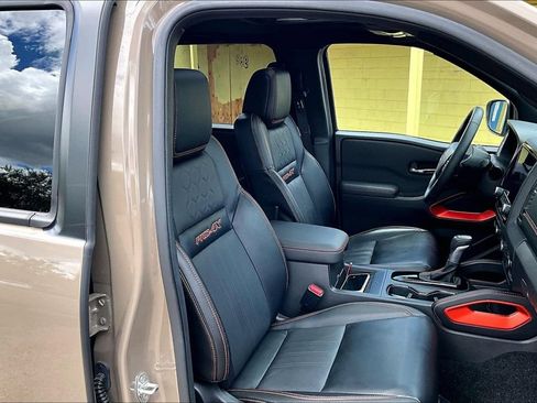 Used 2024 Nissan Frontier PRO-4X w/ Pro Premium Package AWD/4WD image 10