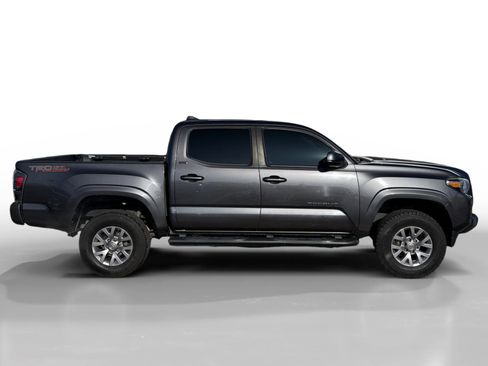 Used 2019 Toyota Tacoma SR5 image 6