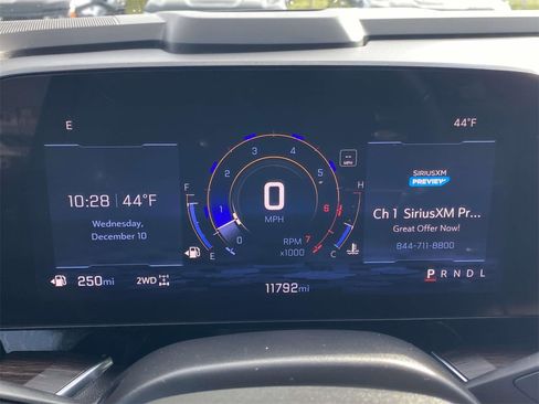 Used 2025 Chevrolet Tahoe LT image 24