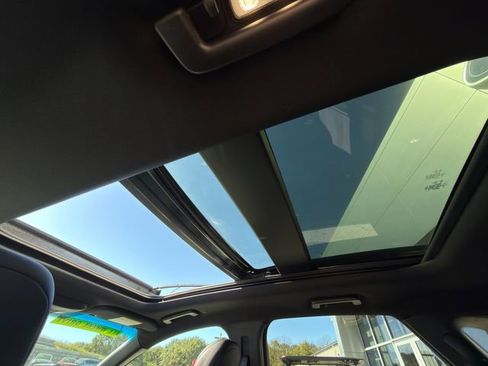 Used 2019 Ford Edge ST w/ Equipment Group 401A image 14