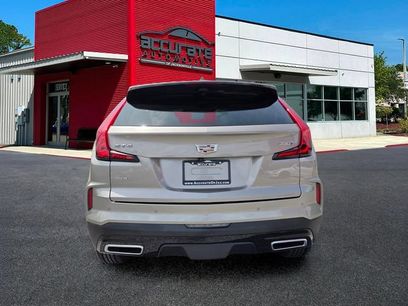Used 2024 Cadillac XT4 Premium Luxury w/ Technology Package