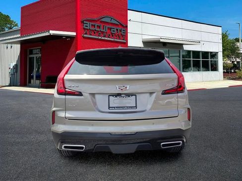 Used 2024 Cadillac XT4 Premium Luxury w/ Technology Package AWD/4WD image 4