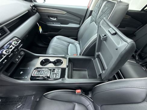 New 2026 Honda Pilot Elite image 18