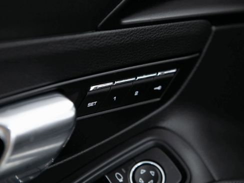 Certified 2018 Porsche 911 Carrera image 19