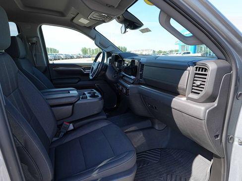 Used 2024 Chevrolet Silverado 1500 RST AWD/4WD image 20