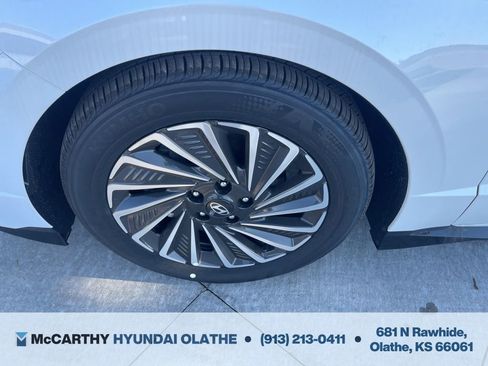 New 2025 Hyundai Sonata SEL FWD image 15