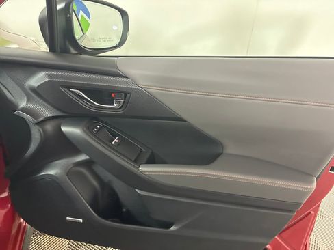 Certified 2025 Subaru Crosstrek 2.5i Limited w/ Popular Package #4A image 35