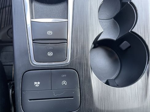 Used 2020 Ford Escape SEL image 33