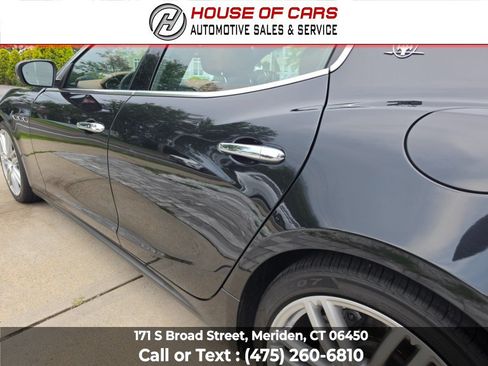 Used 2017 Maserati Ghibli S Q4 AWD/4WD image 17