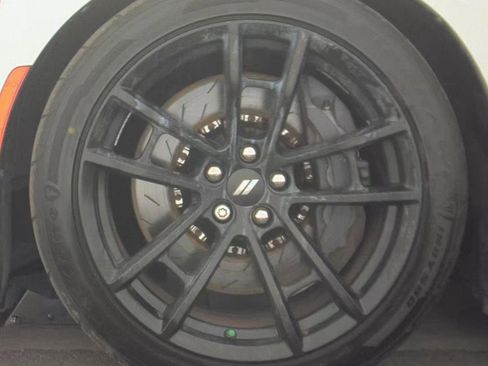 Used 2018 Dodge Charger R/T image 10