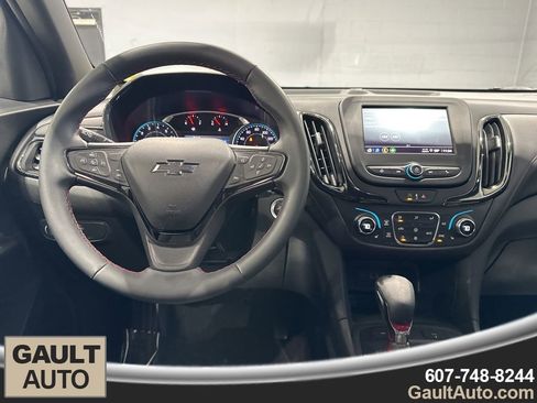 Used 2023 Chevrolet Equinox RS image 8