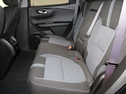 Used 2025 Chevrolet Blazer LT image 17