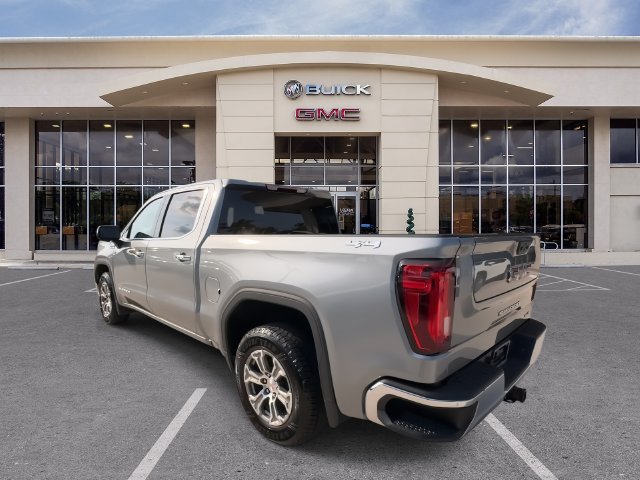 Certified 2025 GMC Sierra 1500 SLT AWD/4WD image 11