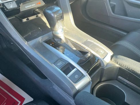 Used 2016 Honda Civic EX-T image 31