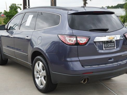 Used 2014 Chevrolet Traverse LTZ FWD image 8