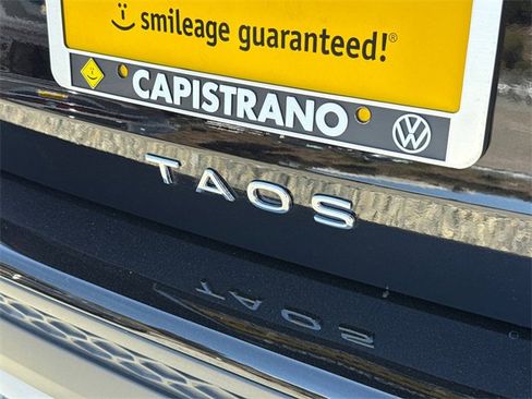 New 2025 Volkswagen Taos SE image 13