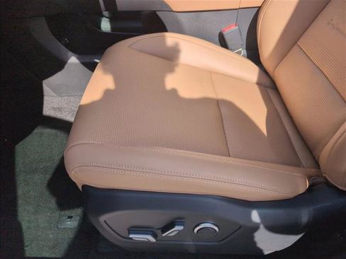 New 2026 Hyundai Santa Fe Limited FWD image 4