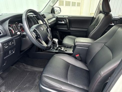 Certified 2023 Toyota 4Runner TRD Off-Road Premium w/ Moonroof Package image 12