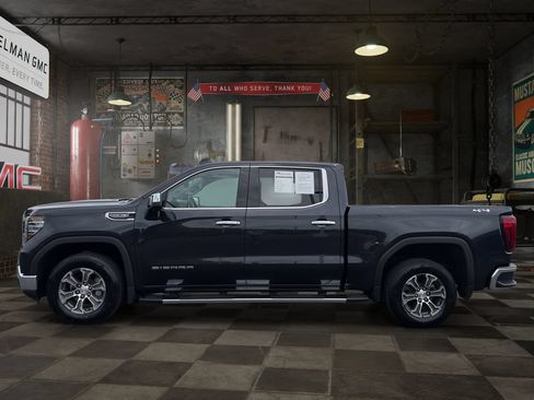 Certified 2025 GMC Sierra 1500 SLT AWD/4WD image 6