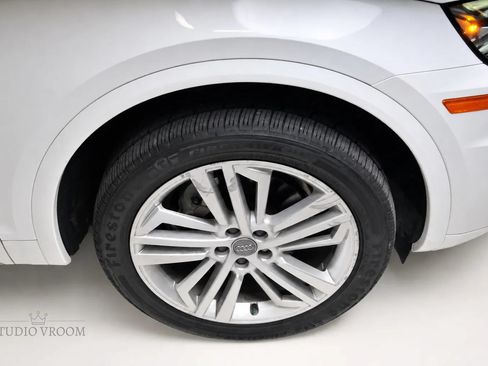 Used 2019 Audi Q5 2.0T Premium Plus w/ Premium Plus Package AWD/4WD image 23