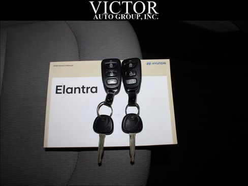 Used 2018 Hyundai Elantra SEL FWD image 39