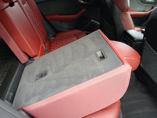 Used 2023 Audi SQ8 Premium Plus AWD/4WD image 43