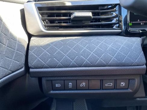 New 2026 Toyota Camry XLE AWD/4WD image 14