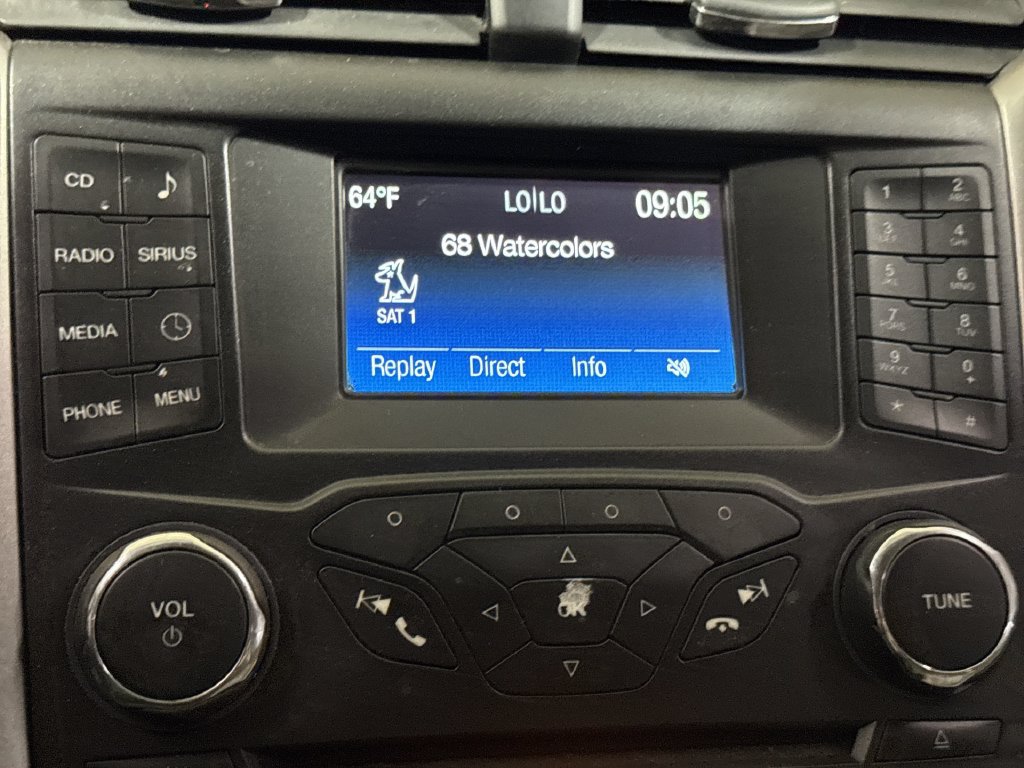 Used 2017 Ford Fusion SE FWD image 14