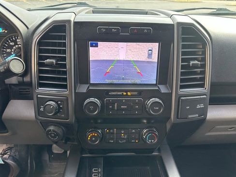 Used 2020 Ford F150 XLT w/ Equipment Group 302A Luxury AWD/4WD image 16