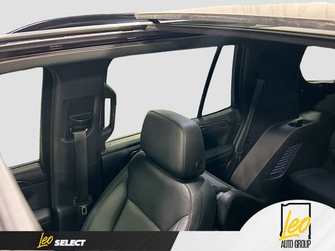 Used 2021 Chevrolet Tahoe Z71 w/ Z71 Off-Road Package image 22