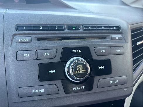 Used 2012 Honda Civic Hybrid Sedan image 16