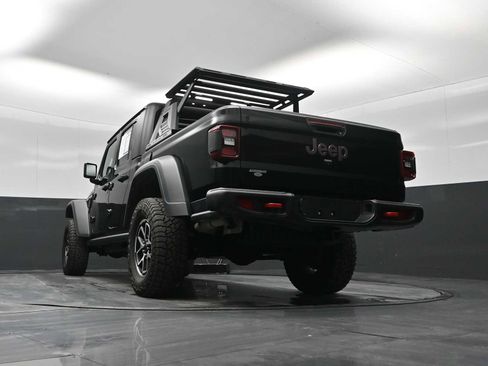 Used 2024 Jeep Gladiator Rubicon w/ Convenience Group image 28