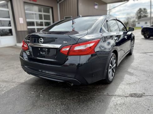 Used 2016 Nissan Altima 2.5 SL w/ 2.5 Technology w/LED Package image 8