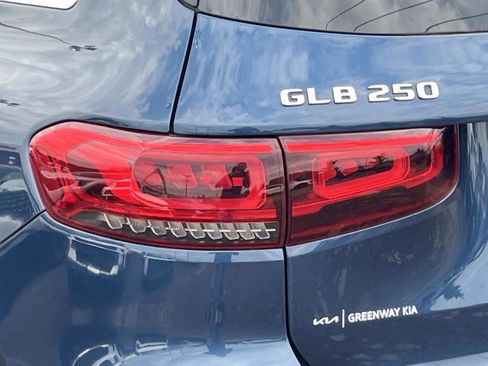 Used 2020 Mercedes-Benz GLB 250 image 10