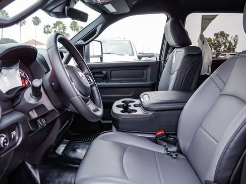 New 2026 RAM 3500 Tradesman AWD/4WD image 21