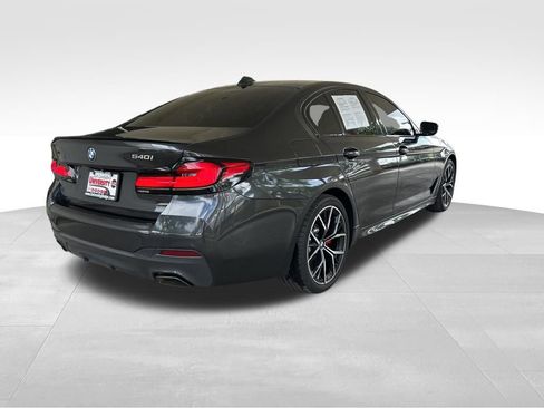 Used 2023 BMW 540i w/ M Sport Package RWD image 3