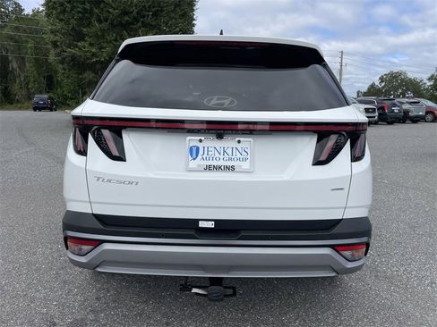 New 2026 Hyundai Tucson Limited image 12
