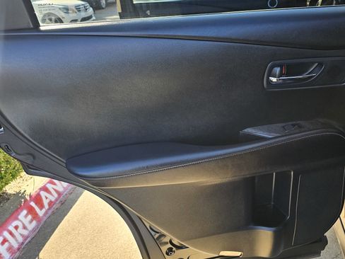 Used 2015 Lexus RX 350 2WD image 21