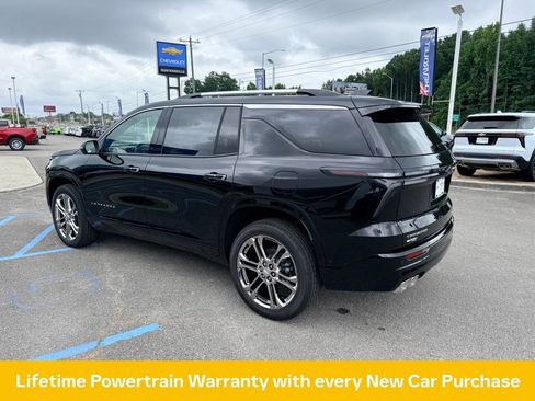 New 2026 Chevrolet Traverse High Country w/ LPO, Floor Liner Package FWD image 21