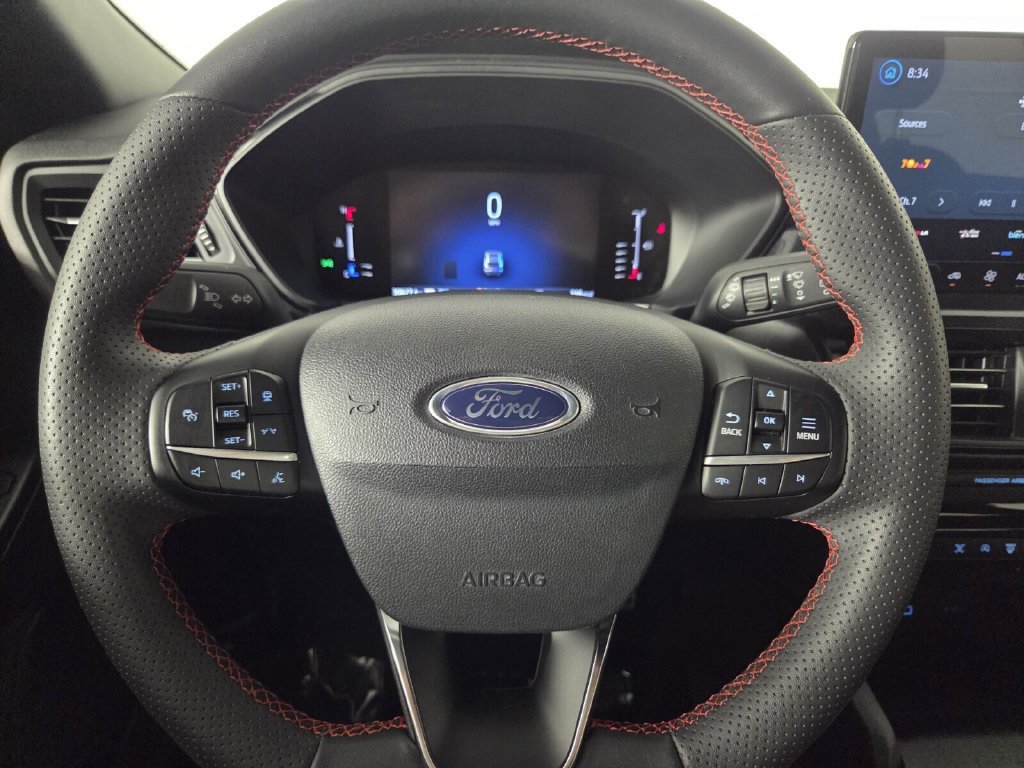 Used 2023 Ford Escape ST-Line w/ Tech Pack #1 FWD image 16