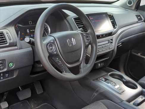 Used 2021 Honda Ridgeline Sport image 9