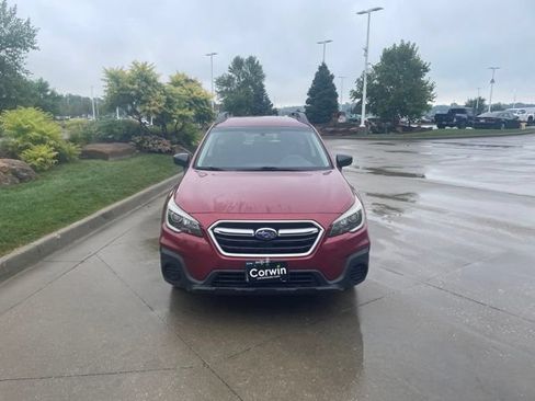 Used 2018 Subaru Outback 2.5i AWD/4WD image 11
