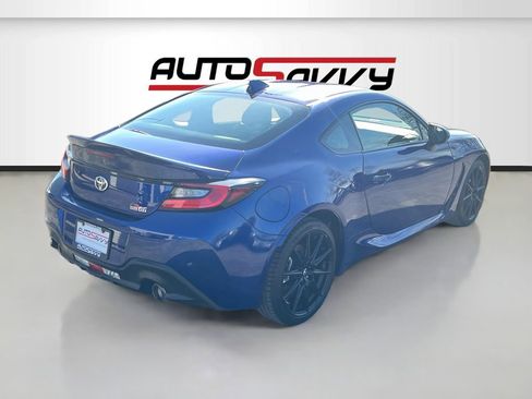 Used 2025 Toyota GR86 Premium image 7
